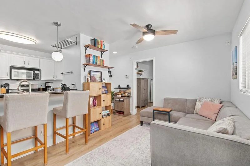 4524 Wilson Ave 101, San Diego, CA 92116