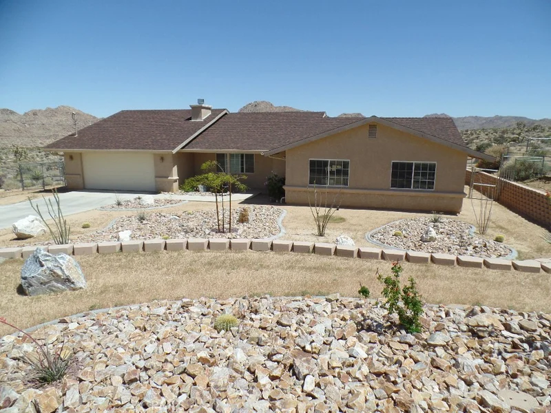 7845 Elwood Street, Joshua Tree, CA 92252