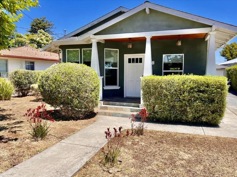 118 Trevethan Avenue, Santa Cruz, CA 95062