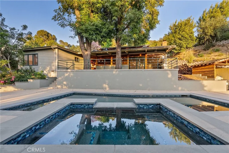 10441 Pearson Place, Sunland, CA 91040
