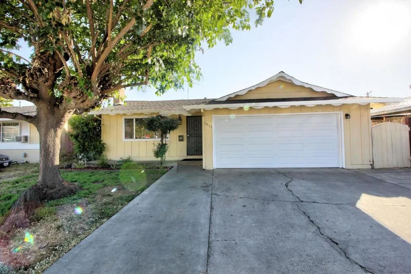 1033 S Capitol Avenue, San Jose, CA 95127