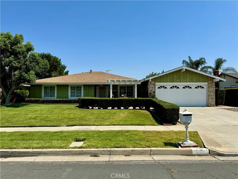 269 Pueblo Road, Corona, CA 92882