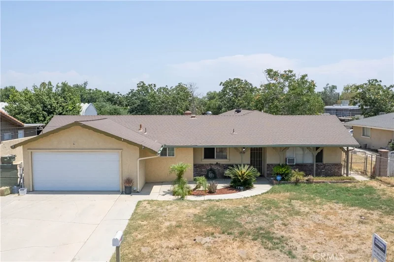 5538 Ridgeview Avenue, Jurupa Valley, CA 91752