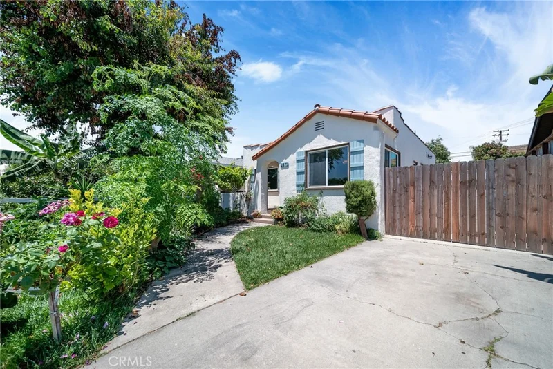 2571 Poplar Place, Huntington Park, CA 90255