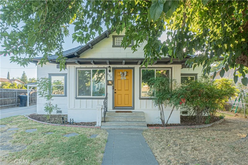 623 N Garden Street, Visalia, CA 93291