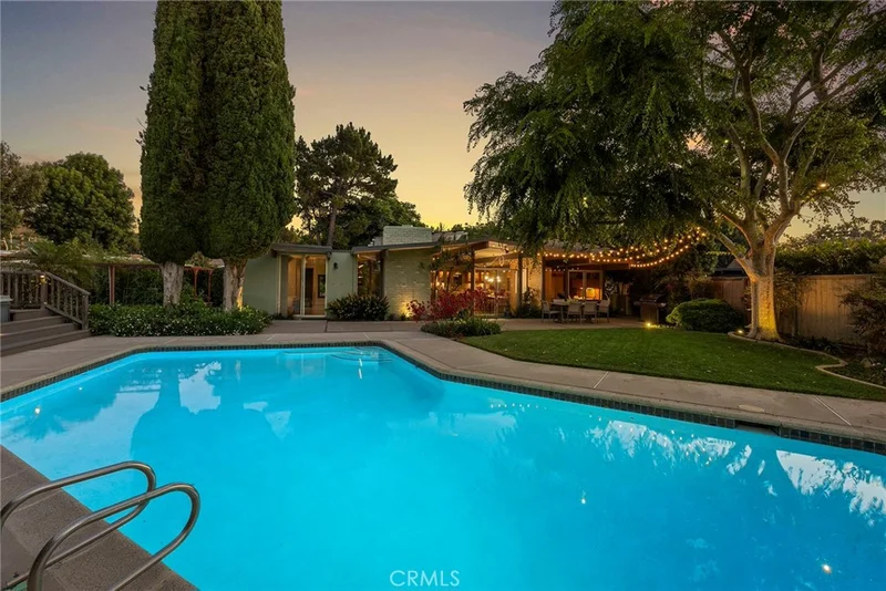 1145 N Corrida Place, Orange, CA 92869