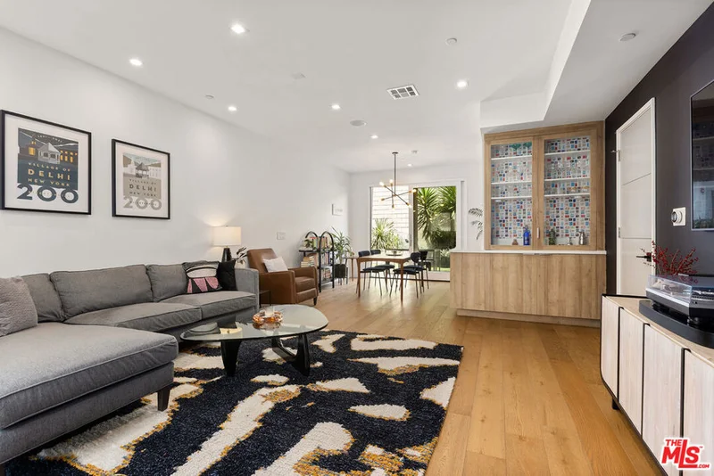 1035 Figueroa Terrace 23, Los Angeles, CA 90012