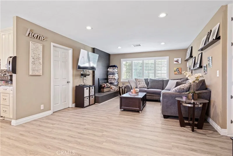 7680 E Avenue, Hesperia, CA 92345
