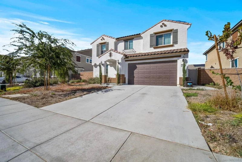 29580 E Falcon Hill Dr, Menifee, CA 92584