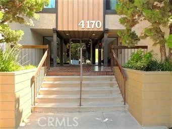 4170 Elm Avenue 102, Long Beach, CA 90807