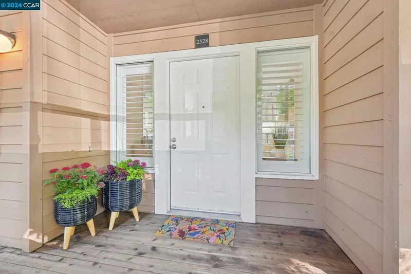 2528 Alveswood Cir, San Jose, CA 95131