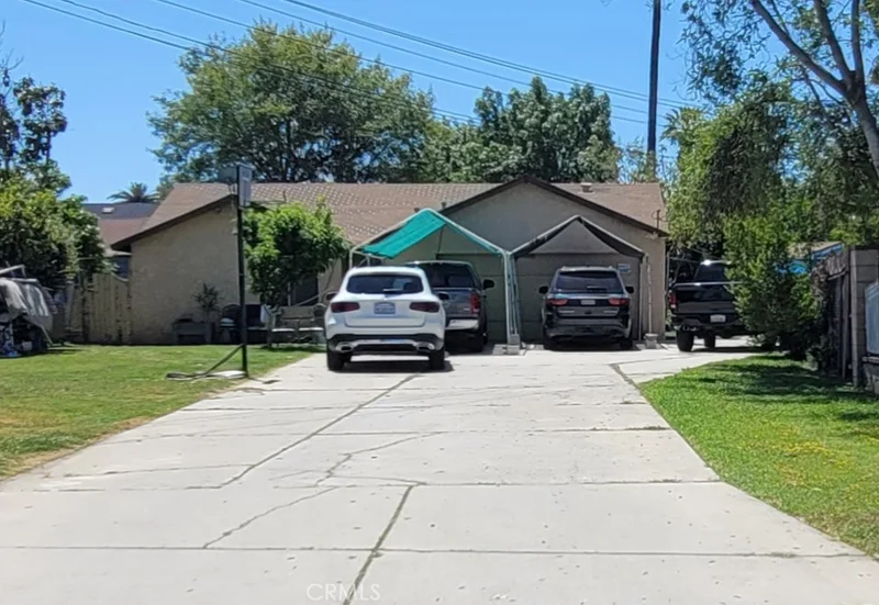 2526 5th Street, Riverside, CA 92507