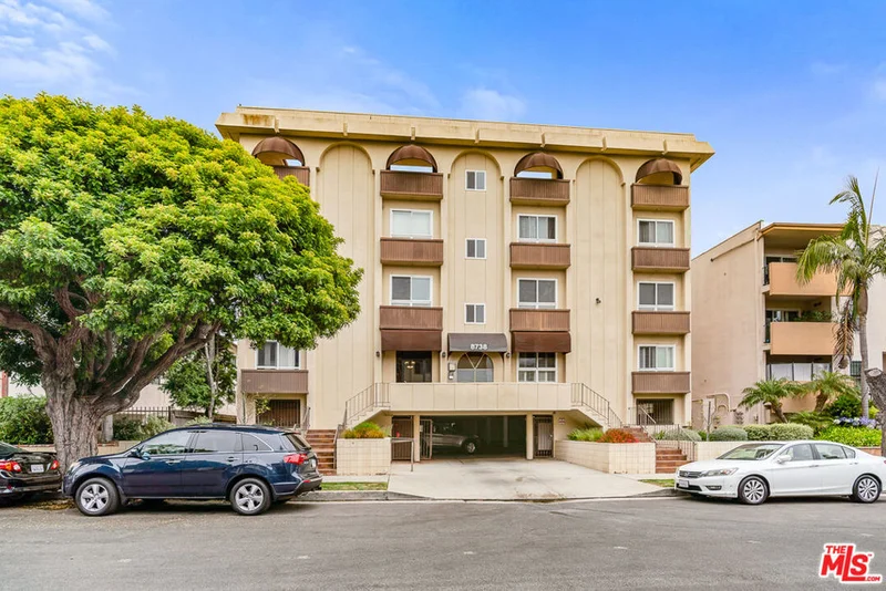 8738 Delgany Avenue 204, Playa Del Rey, CA 90293