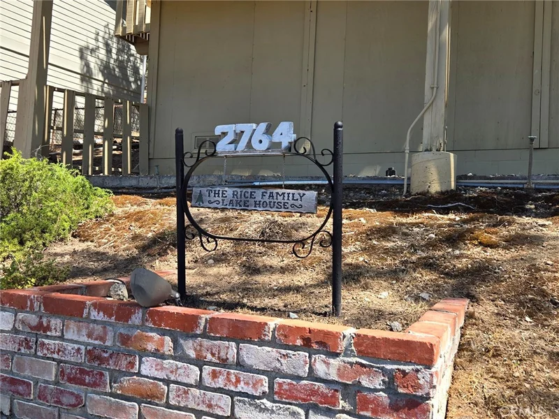 2764 Oak Shores Drive, Bradley, CA 93426