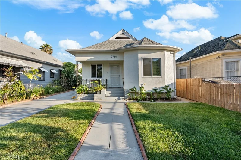 2736 W 14th Street, Los Angeles, CA 90006