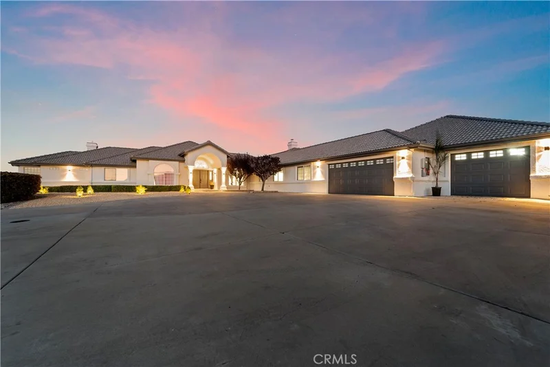 10131 Jenny Street, Oak Hills, CA 92344