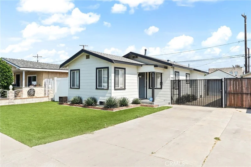 45 W Zane Street, Long Beach, CA 90805