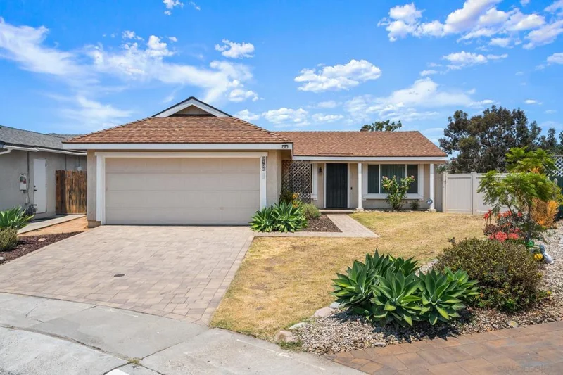 9136 Kensett Pl, San Diego, CA 92126