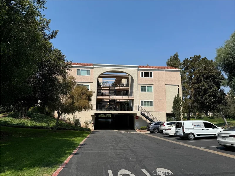 5519 Paseo Del Lago E 2F, Laguna Woods, CA 92637