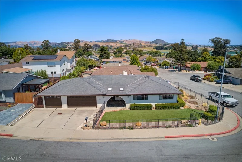 271 South Alpine Street, Arroyo Grande, CA 93420