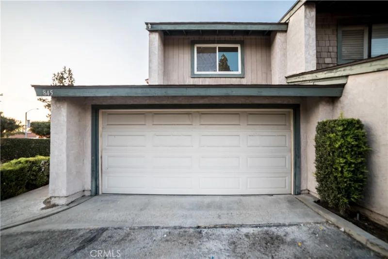 845 S Mountain, Ontario, CA 91762