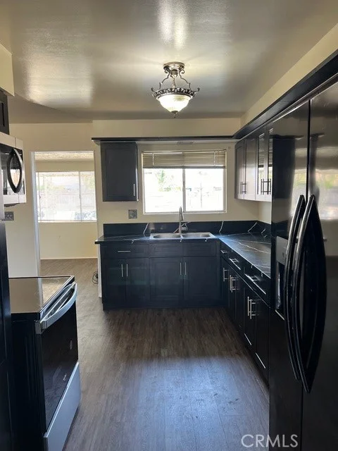25900 Coombe Hill Drive, Menifee, CA 92586