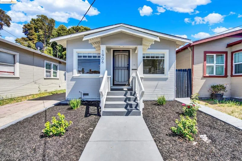 1906 70th Ave, Oakland, CA 94621