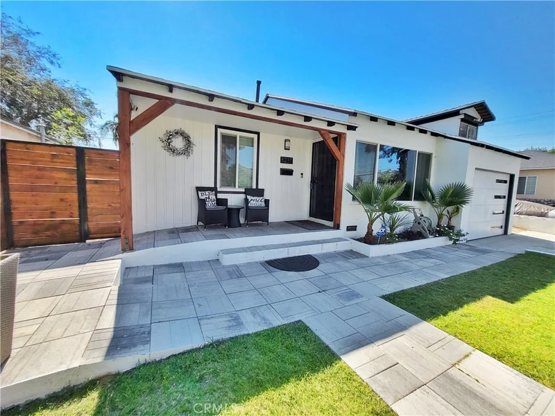 5237 Premiere Avenue, Lakewood, CA 90712