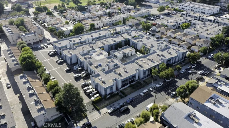 8801 Willis Avenue 21, Panorama City, CA 91402