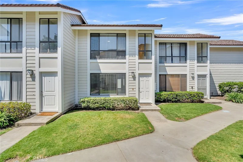 25885 Trabuco Road 48, Lake Forest, CA 92630