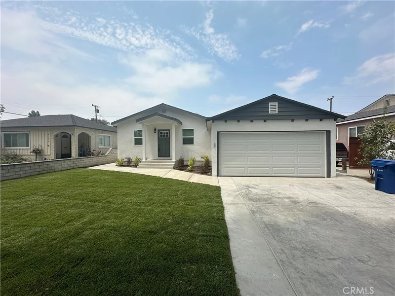 4113 Knoxville Avenue, Lakewood, CA 90713