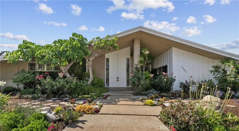 4195 Alonzo Avenue, Encino, CA 91316