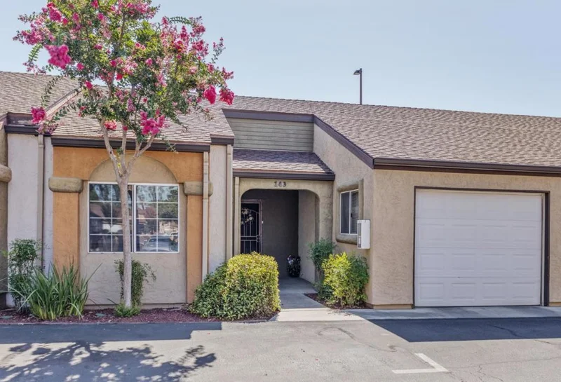5140 E Cesar Chavez Boulevard 143, Fresno, CA 93727