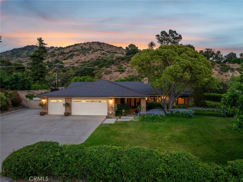 910 Glendora Mountain Road, Glendora, CA 91741