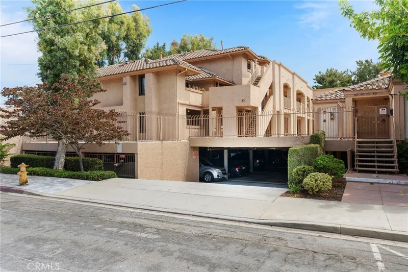 4121 Hathaway Avenue 1, Long Beach, CA 90815