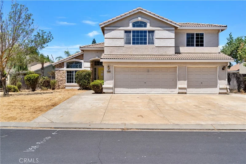 11234 Mallard Cove Drive, Chowchilla, CA 93610