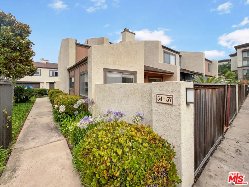 22533 S Vermont Avenue 54, Torrance, CA 90502