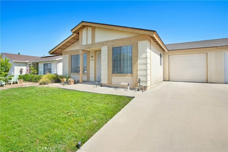 27344 El Cajon Lane, Menifee, CA 92586