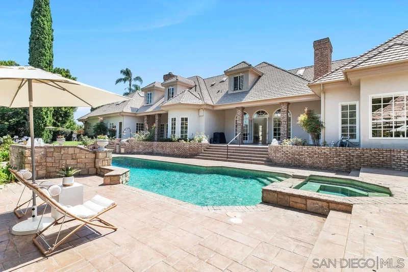 6250 Calle Del Campanario, Rancho Santa Fe, CA 92067