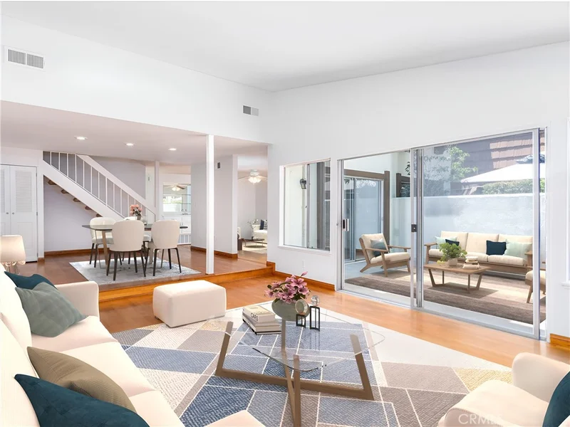 10424 Larwin Avenue, Chatsworth, CA 91311