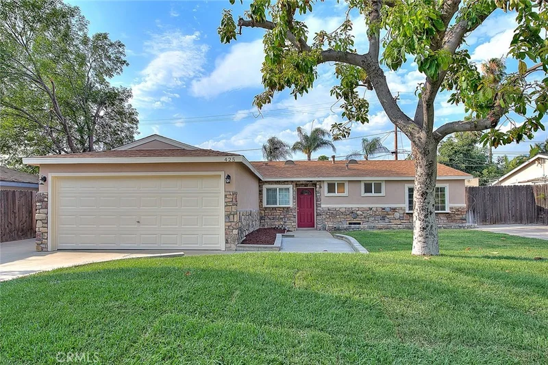 425 E Grove Street, Pomona, CA 91767