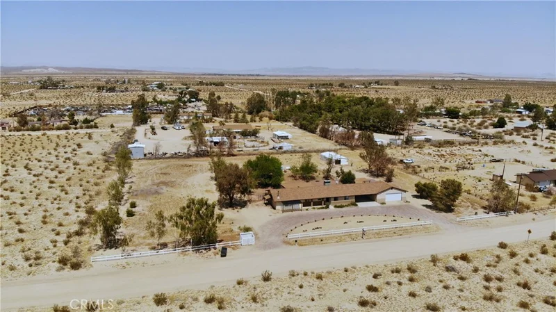 43074 Summerset Road, Newberry Springs, CA 92365