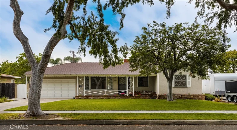 556 S Grove Avenue, Anaheim, CA 92805