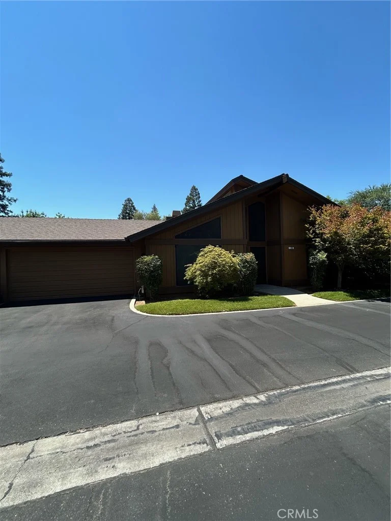 6260 N Palm Avenue 109, Fresno, CA 93704