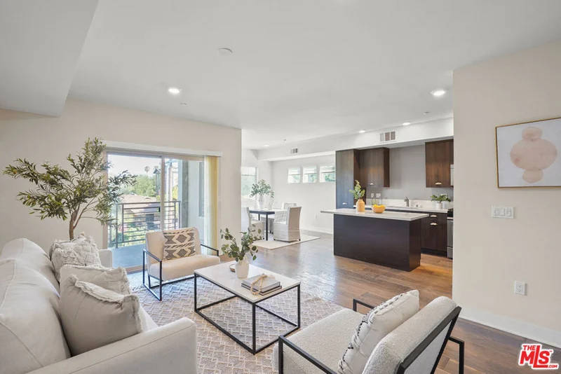 2980 Ripple Place 201, Los Angeles, CA 90039