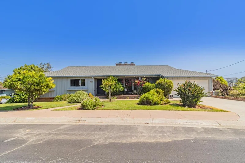 455 South Road, Belmont, CA 94002