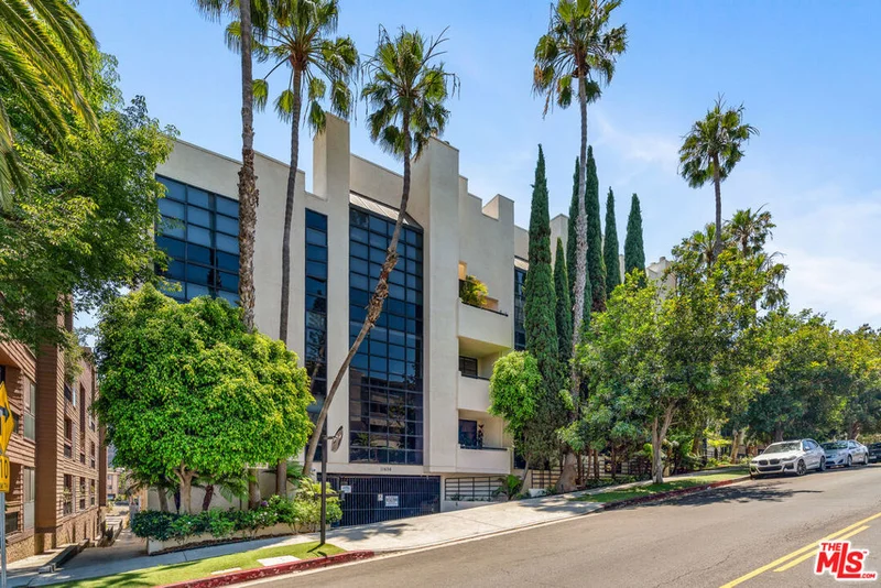11636 Montana Avenue 202, Los Angeles, CA 90049