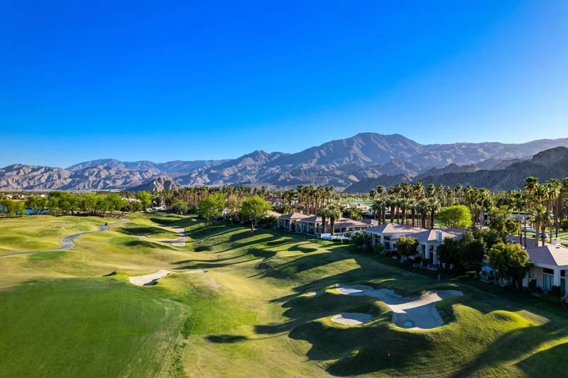 55092 Oak Tree A16, La Quinta, CA 92253