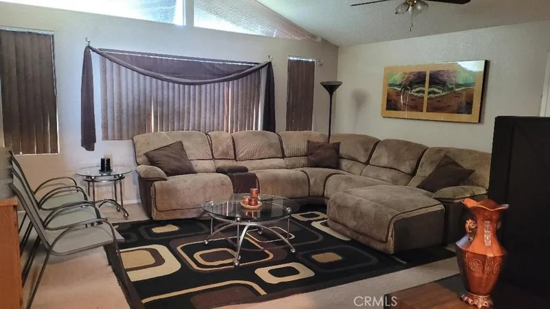 631 S Juanita Street, Hemet, CA 92543