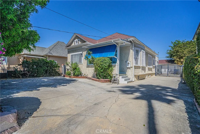 1146 Irolo Street S, Los Angeles, CA 90006